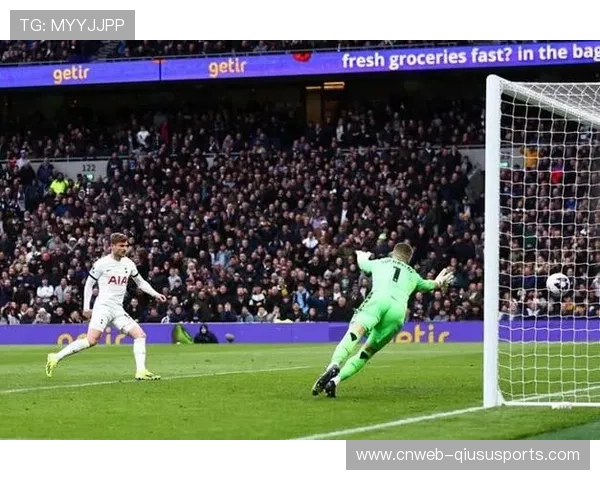 热刺1-0客胜水晶宫，19岁小将格雷打入英超处子球